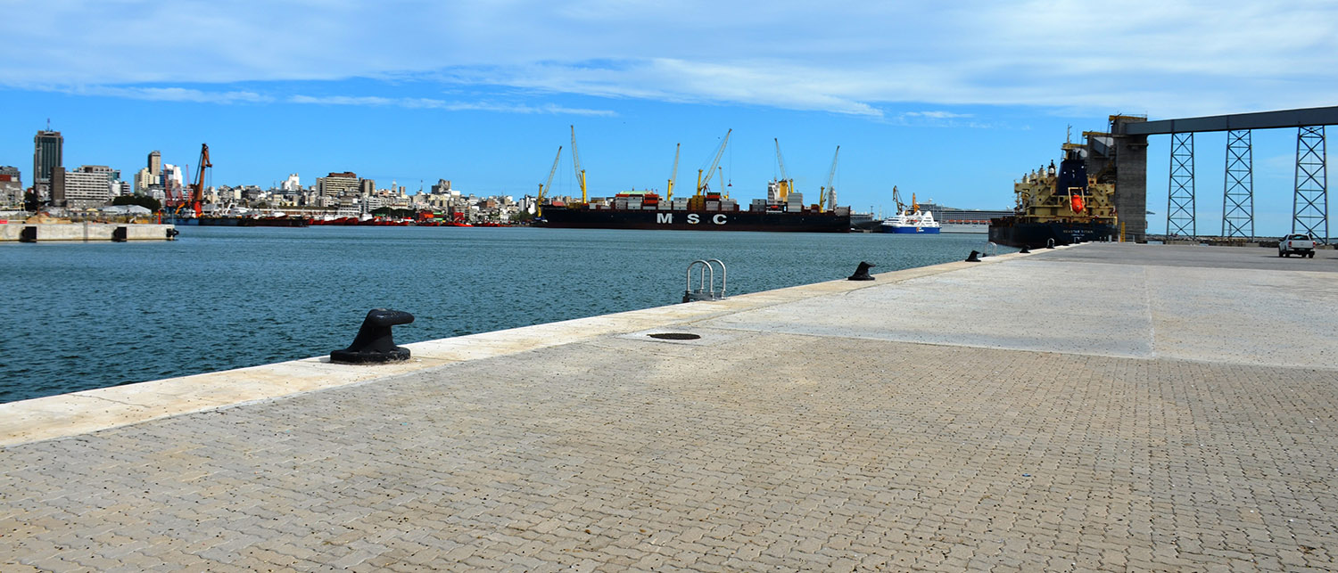 El_puerto_de_Montevideo_incorporó_un_nuevo_muelle_de_245_metros_1.jpg