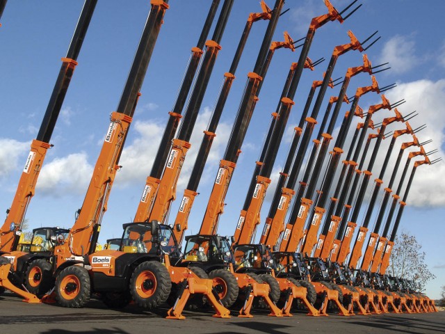 2013_-_Dutch-based_company_Boels_Rental_orders_a_fleet_of_strikingly_coloured_Loadalls_as_part_of_a_300_machine_deal
