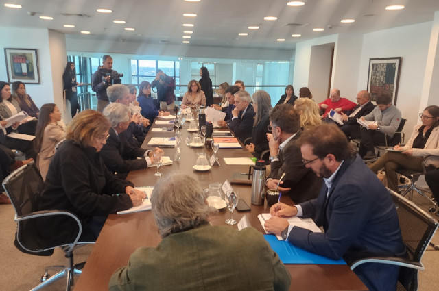 Desarrollo Territorial: Descentralización aprobó proyectos vinculados al Fondo de Desarrollo del Interior y caminería rural entre otros