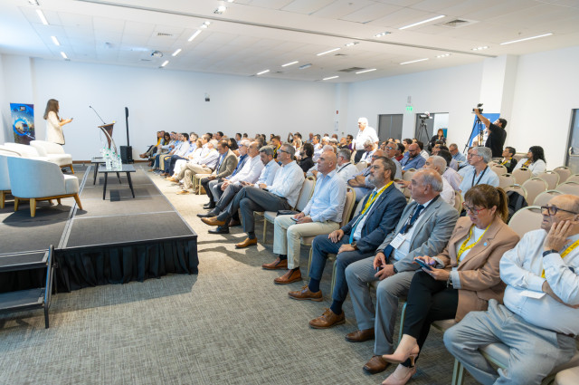 Resumen del Foro PASAJEROS 2025: hacia un transporte más sostenible, integrado y centrado en el pasajero