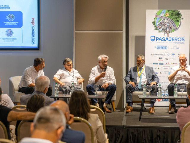 FORO PASAJEROS: Transporte metropolitano: integrar el sistema y volver a poner al pasajero en el centro