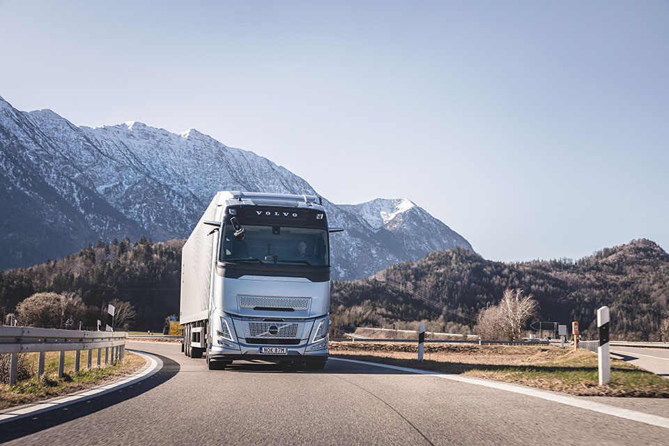 El Volvo FH Aero gana el premio Green Truck 2025