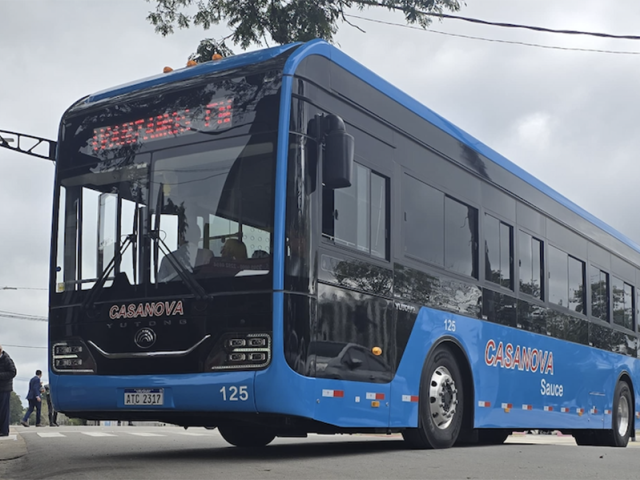 Casanova acelera su transformación y apuesta fuerte a la movilidad eléctrica con nuevos ómnibus Yutong