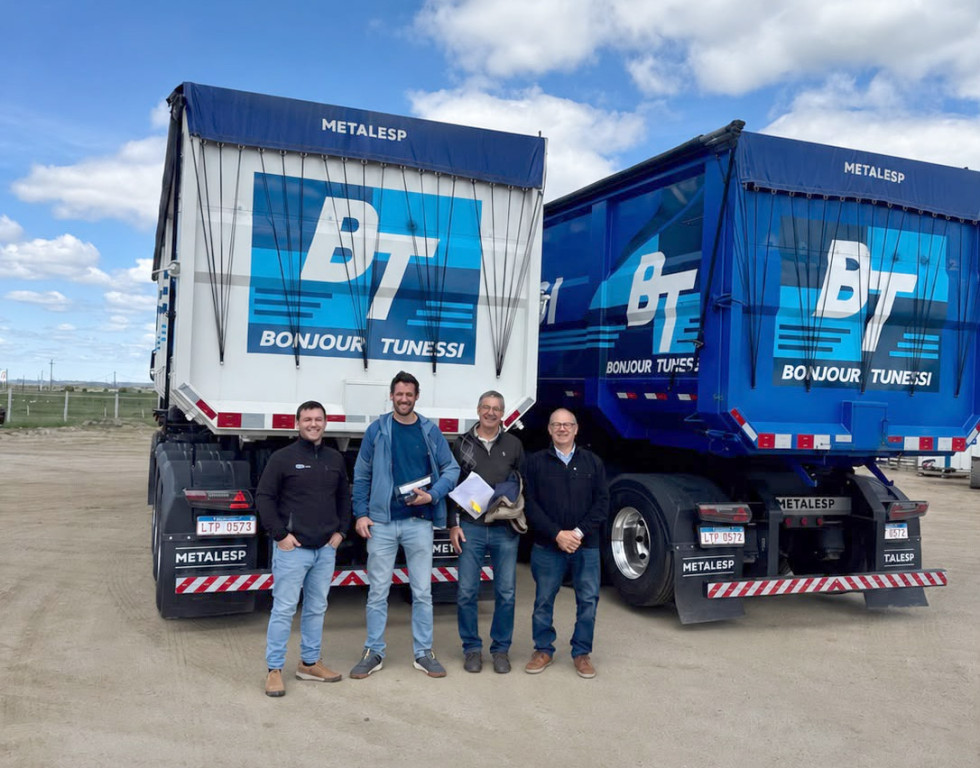 Full_Truck__METALESP_-_Bonjour_Tunessi