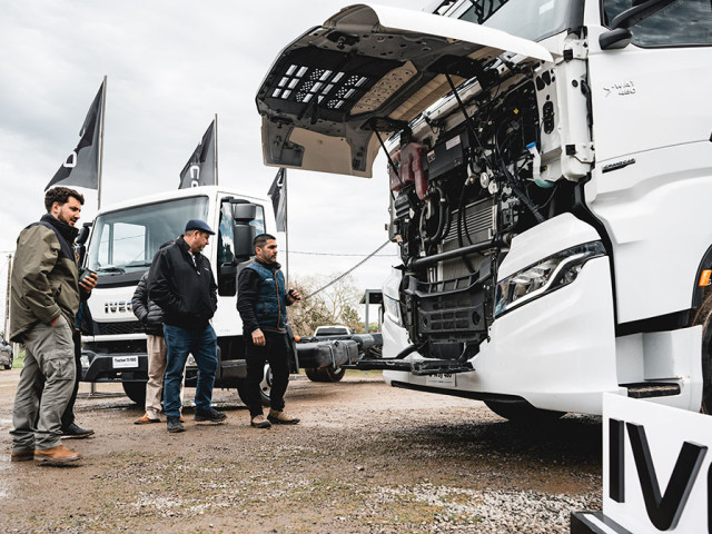 Iveco visitó Florida con test drives y exhibición de camiones