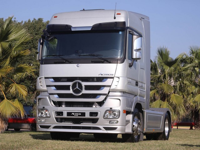 Mercedes-Benz_Actros_Edicion_Especial_1
