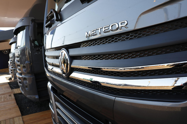 VW Camiones y Buses y EcoRodovias prueban biocombustible 100% vegetal