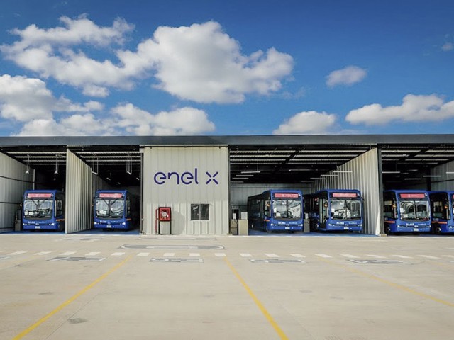 Patio_Enel_X