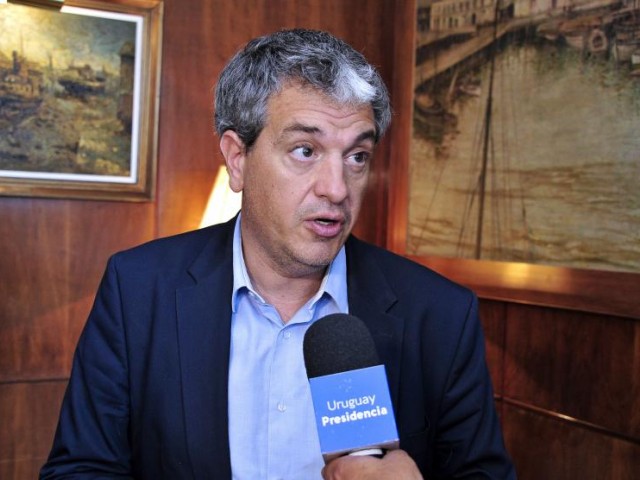 Récord de movimiento de contenedores reafirma a Montevideo como puerto de referencia regional