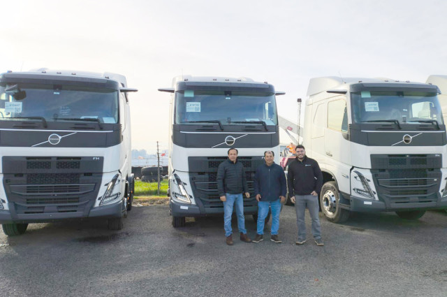 Ruta Automóviles entrega nuevas unidades a destacadas empresas del transporte