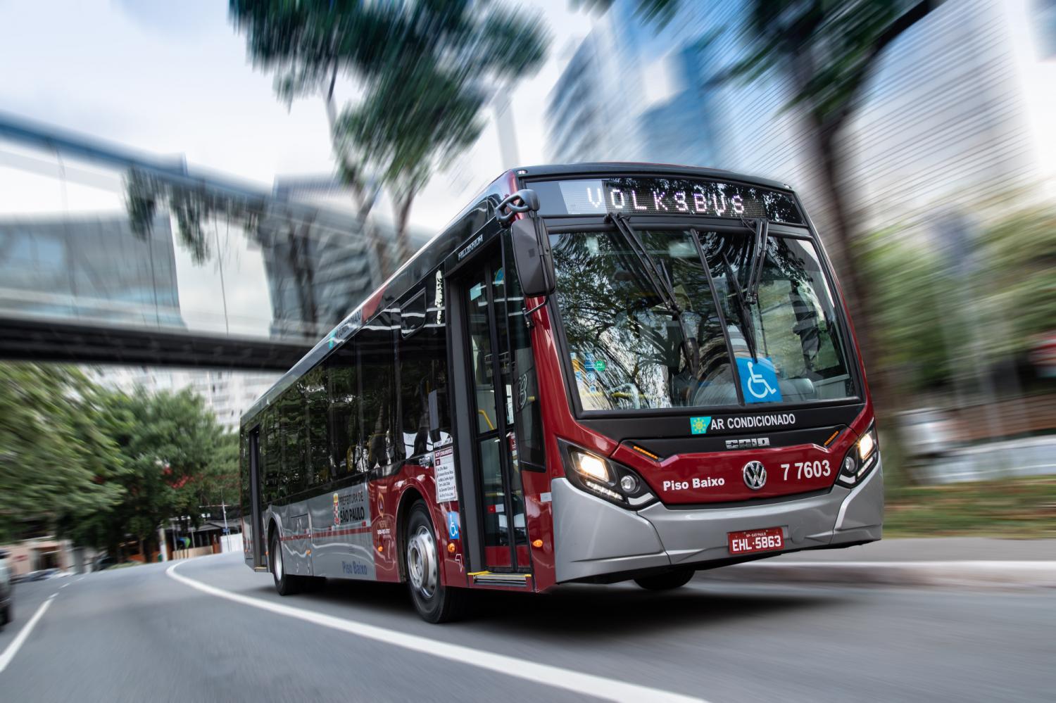 Volkswagen estrena formación en conducción económica para los clientes de Volksbus