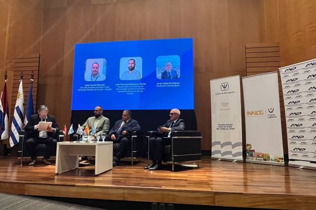 Conferencia internacional sobre relaciones puerto-ciudad y transformación digital