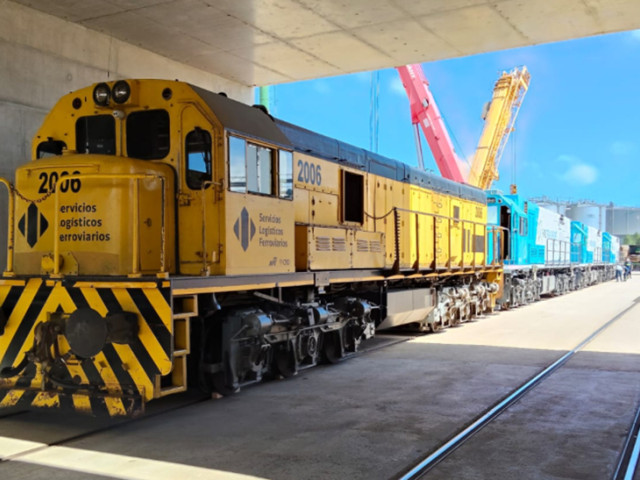 SELF trasladó locomotoras desde el Puerto de Montevideo para su puesta en operación en 2026