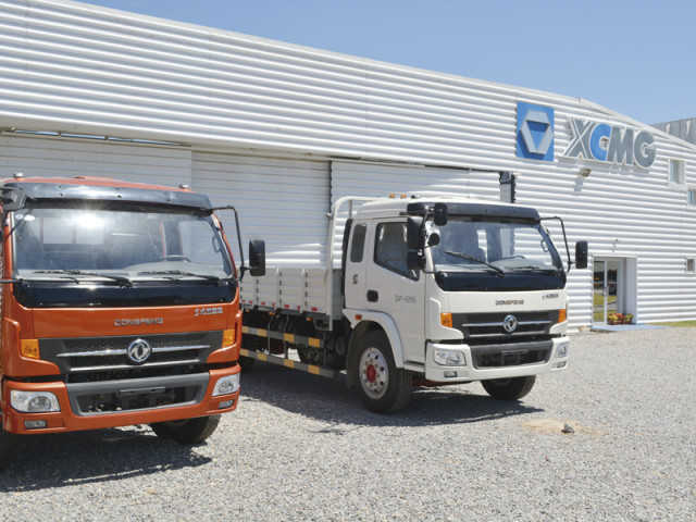 XCMG_-_DongFeng_11