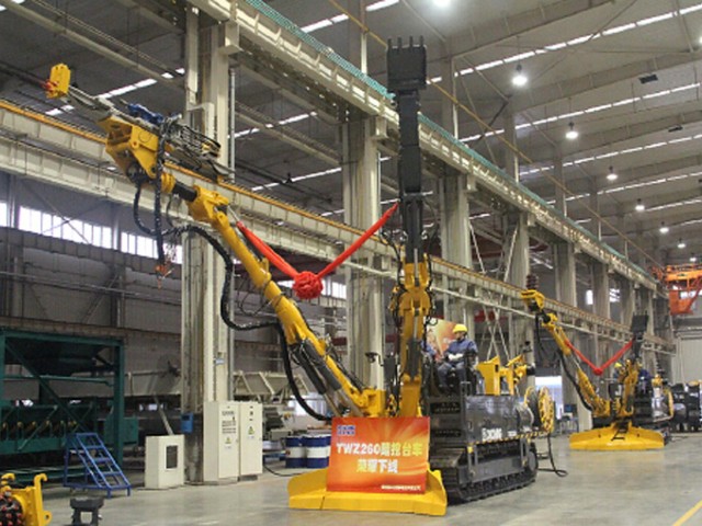 XCMG presenta su primera TWZ260, una plataforma de explanación en subterráneo fuera de la cadena de montaje