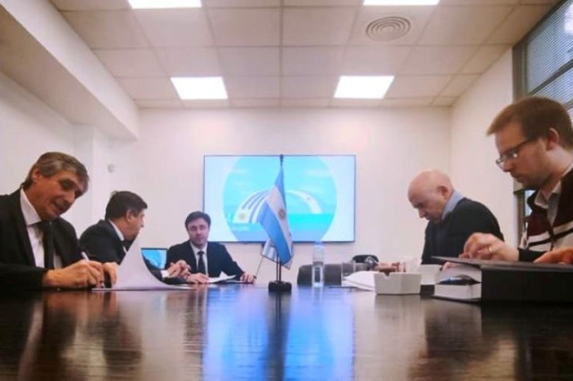 Canal Martín García: nuevo contrato garantiza el mantenimiento y futuras mejoras de la vía navegable