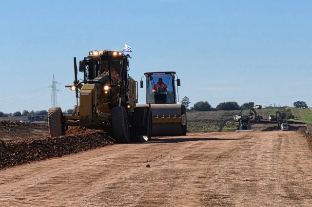 Recorrida por Colonia: avance de obras e intercambio con la comunidad