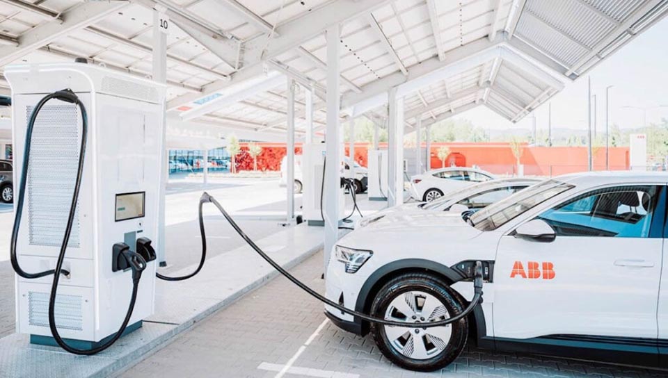 ¿Dónde quiero esperar? El negocio que las estaciones deberían encontrar en la carga eléctrica