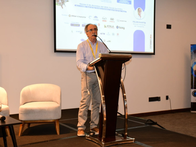 Felipe Martín presentó las oportunidades y desafíos del transporte metropolitano