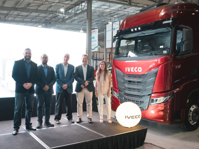 IVECO lanzó su nuevo S-way 480 con suspensión neumática en la EXPOCARGA