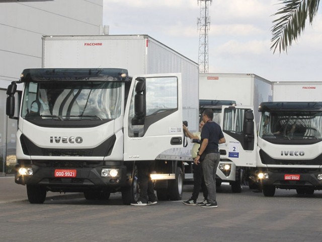 iveco_lanzamiento_3_1