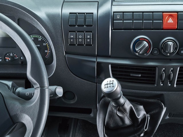 iveco_lanzamiento