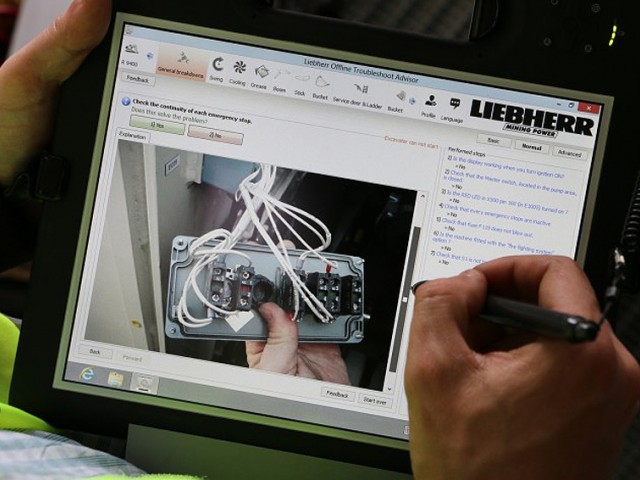 Liebherr Troubleshoot Advisor aumenta la eﬁciencia de la asistencia