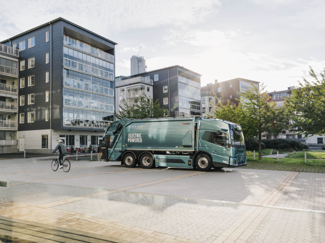 volvo_electric